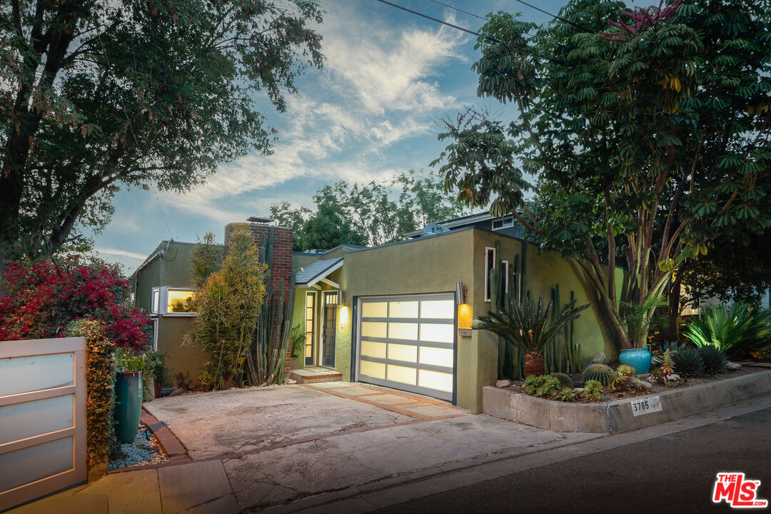 Property photo for 3765 Cazador St, Los Angeles, CA
