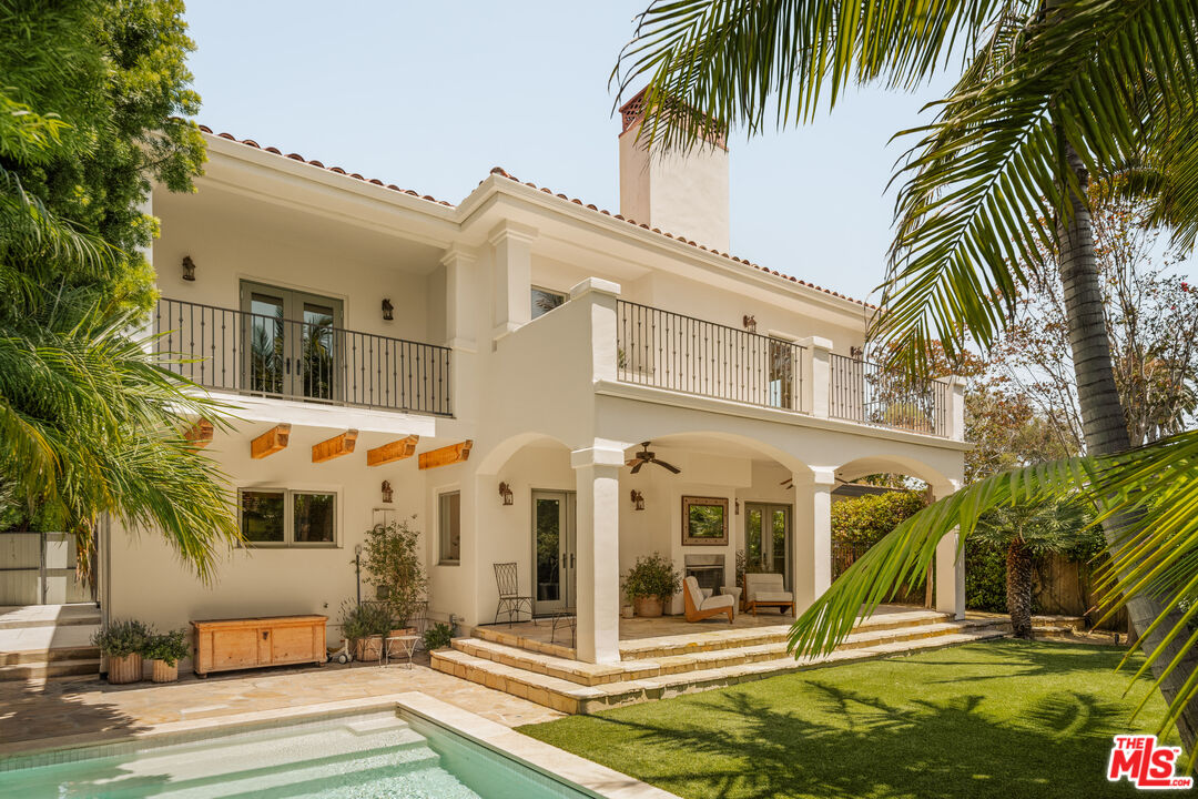 Property photo for 330 7th St, Santa Monica, CA