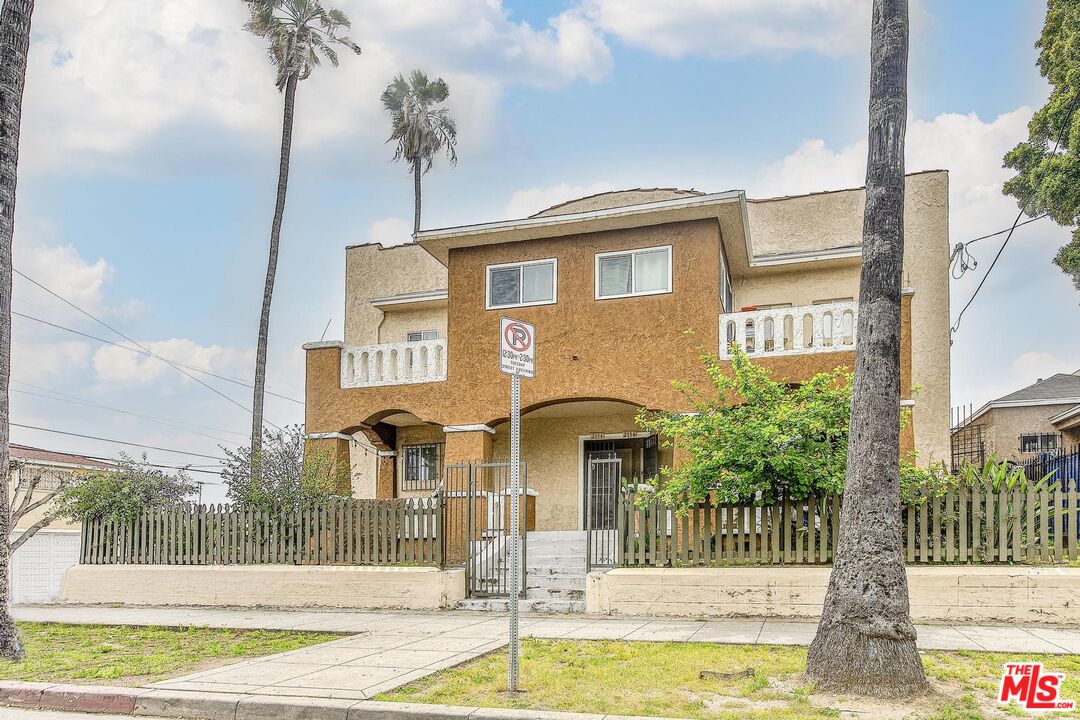 Property photo for 2156 City View Ave, Los Angeles, CA