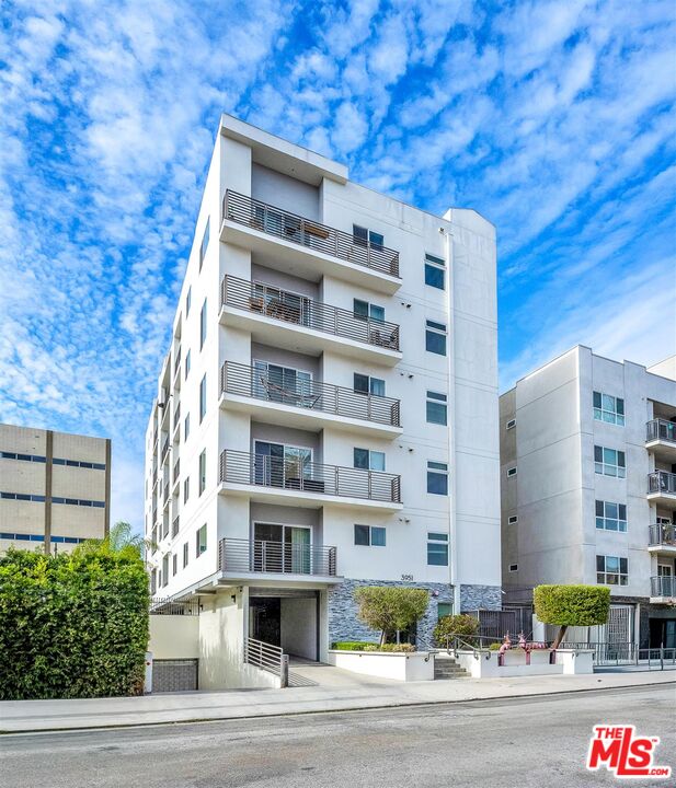 Property photo for 3951 Ingraham St, Los Angeles, CA