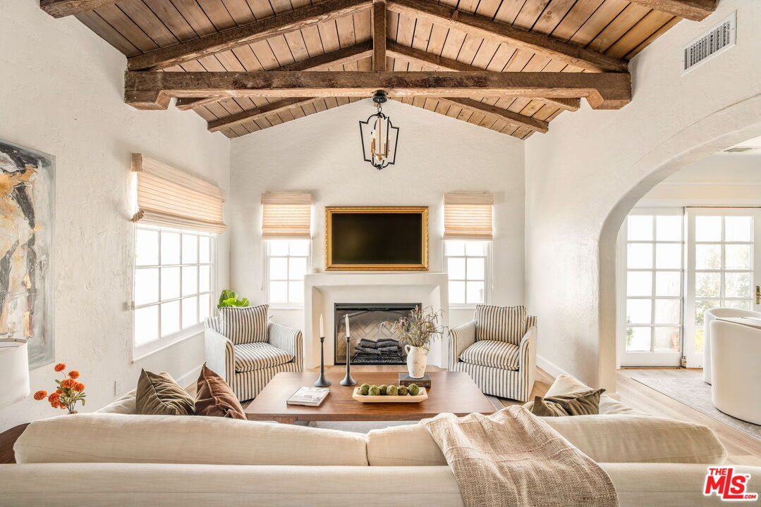 Property photo for 1022 26th St, Santa Monica, CA
