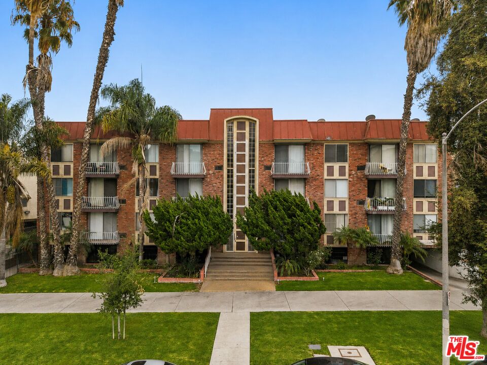 Property photo for 210 S La Fayette Park Pl, #314, Los Angeles, CA