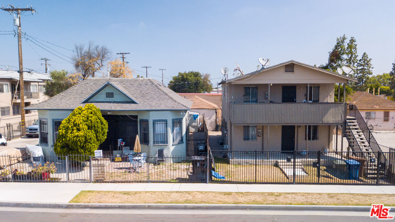 Property photo for 1005 W 95th St, Los Angeles, CA