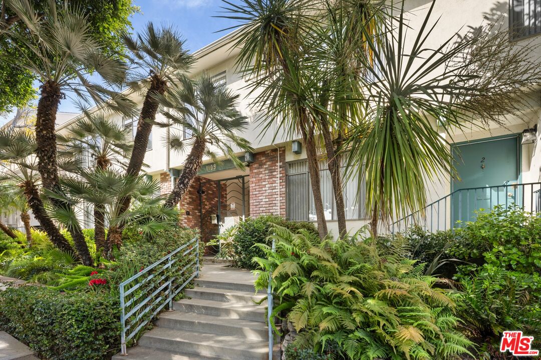 Property photo for 1109 20th St, #10, Santa Monica, CA