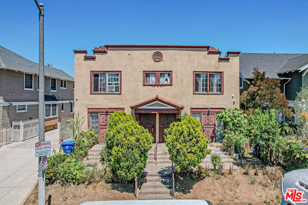 Property photo for 1662 S Hobart Blvd, Los Angeles, CA
