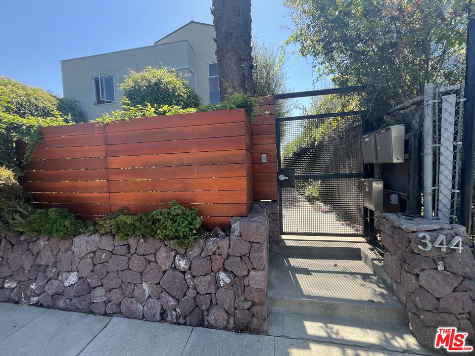 Property photo for 344 Indiana Ave, #C, Venice, CA