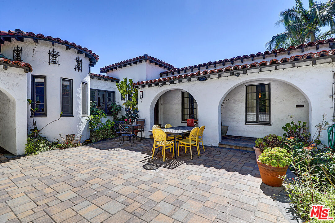 Property photo for 6630 Colgate Ave, Los Angeles, CA
