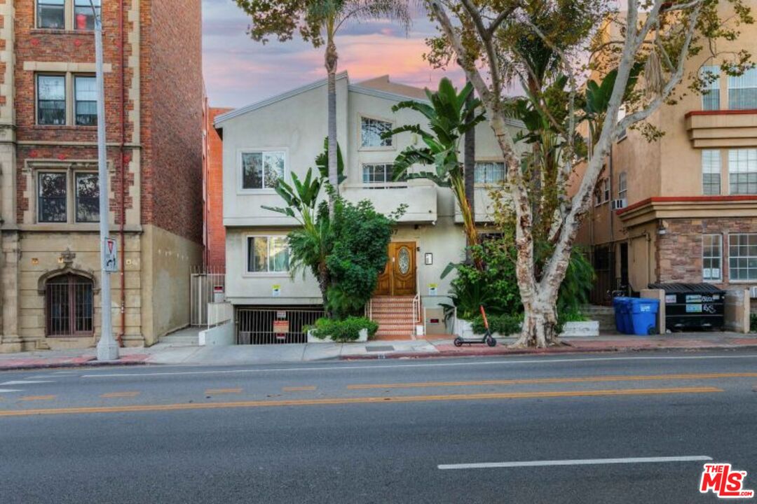 Property photo for 607 N Rossmore Ave, #205, Los Angeles, CA