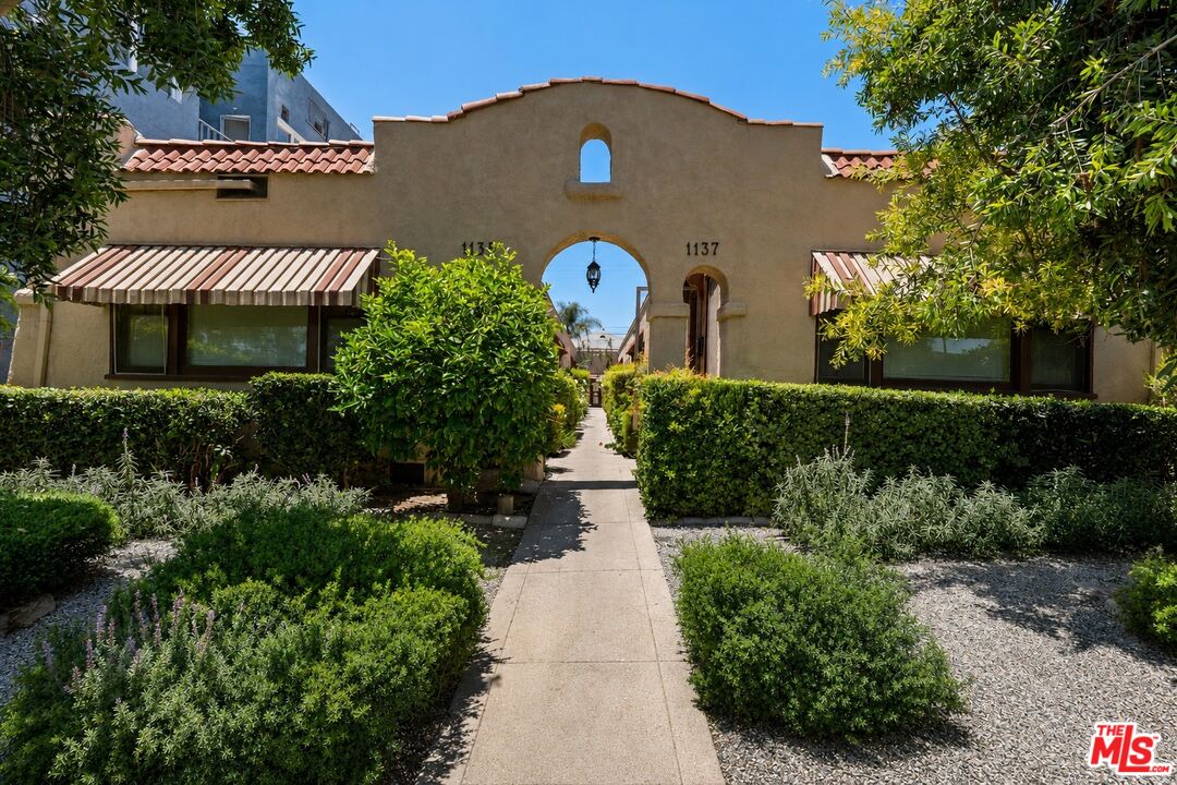 Property photo for 1135 Lodi Pl, Los Angeles, CA