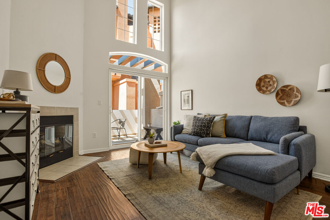 Property photo for 3711 Baldwin St, #1304, Los Angeles, CA