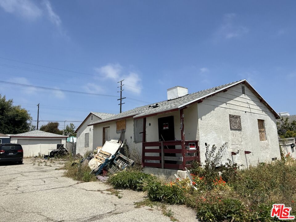 Property photo for 8331 Kittyhawk Ave, Los Angeles, CA