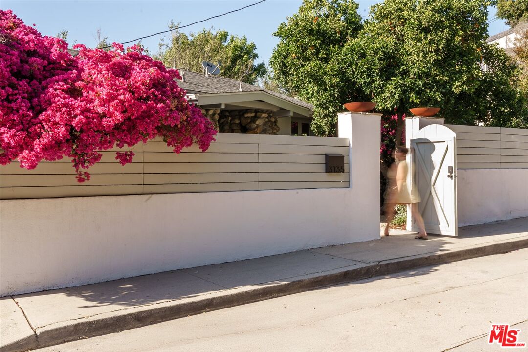 Property photo for 3135 Isabel Dr, Los Angeles, CA