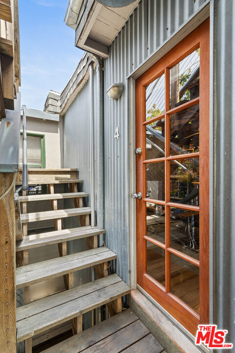 Property photo for 24 Westminster Ave, #4, Venice, CA