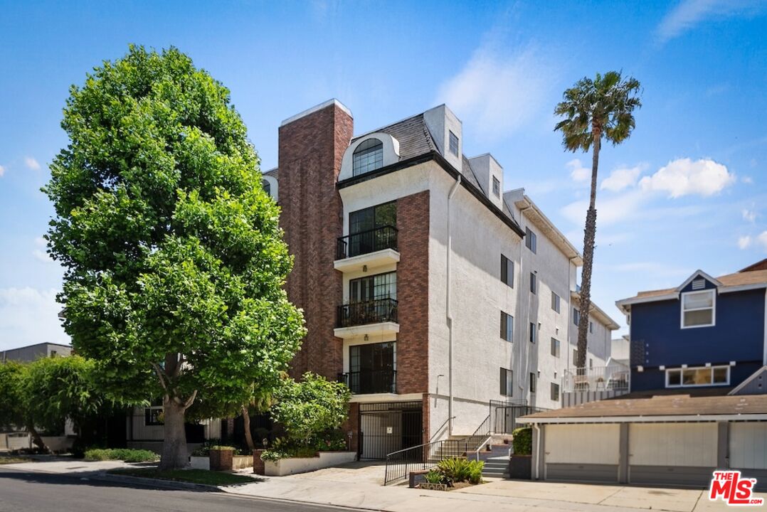 Property photo for 10620 Eastborne Ave, #102, Los Angeles, CA