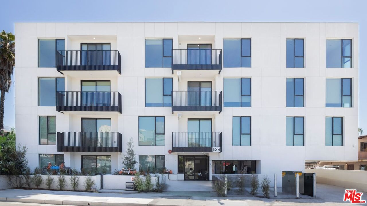 Property photo for 1126 N Cornwell St, #202, Los Angeles, CA