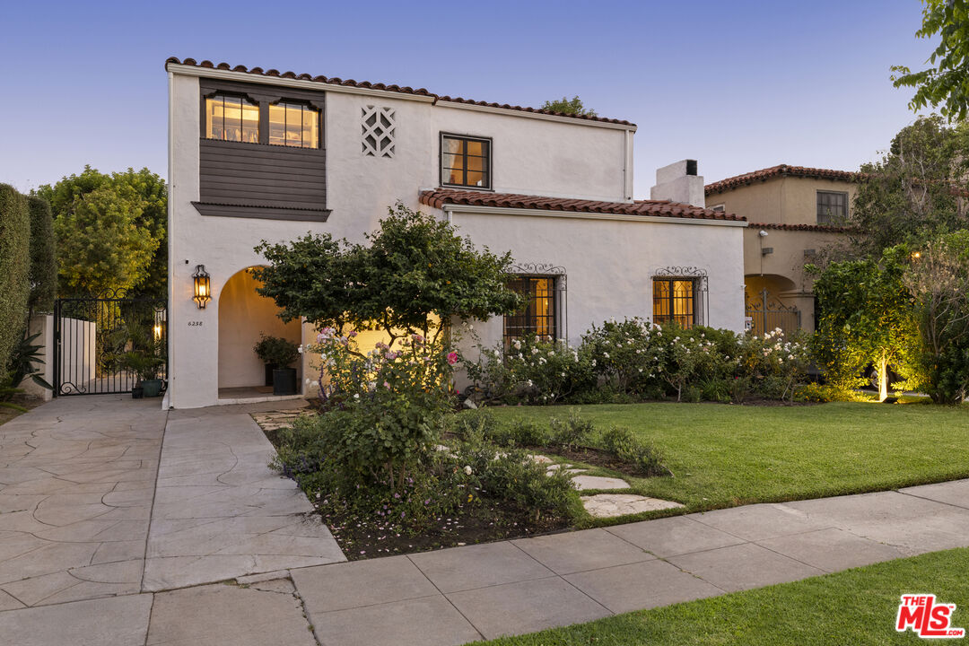 Property photo for 6258 Warner Dr, Los Angeles, CA