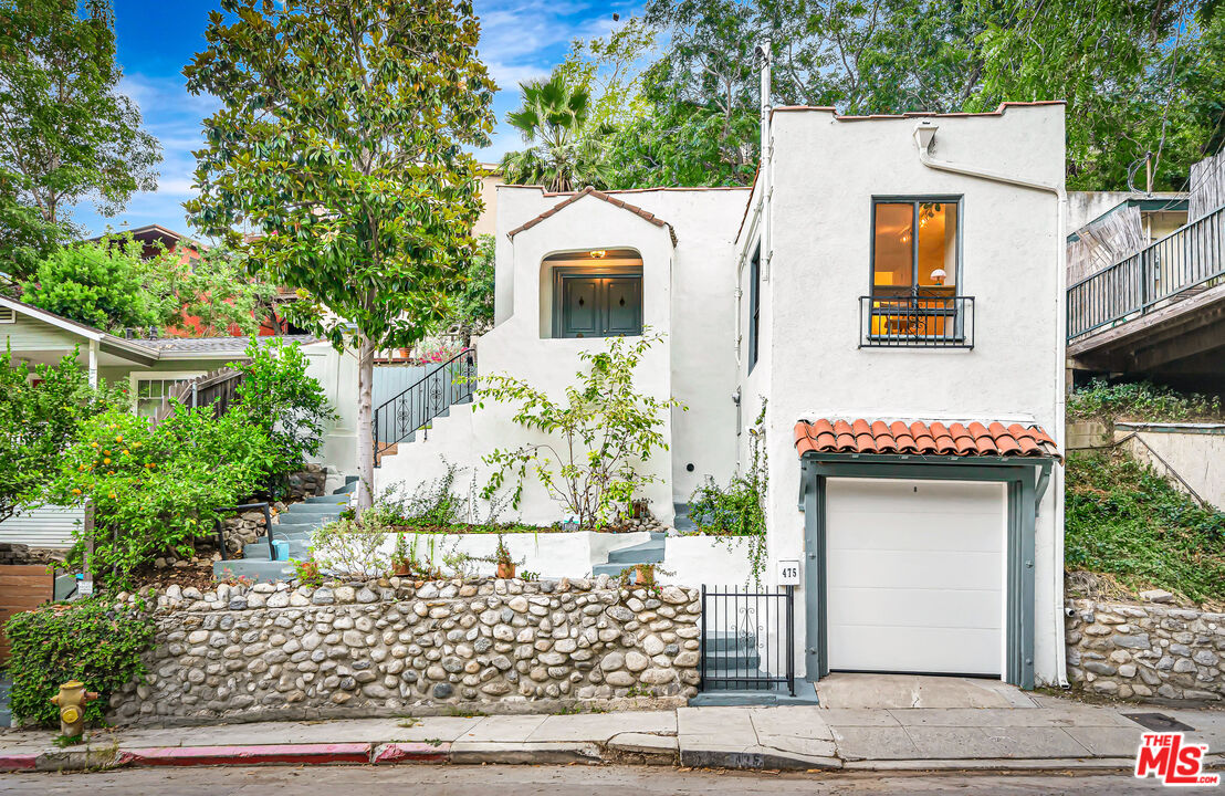 Property photo for 475 Museum Dr, Los Angeles, CA