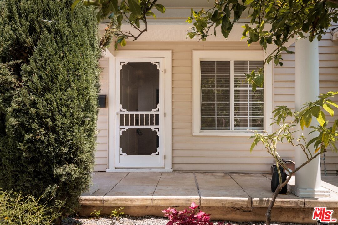 Property photo for 5128 Windermere Ave, Los Angeles, CA
