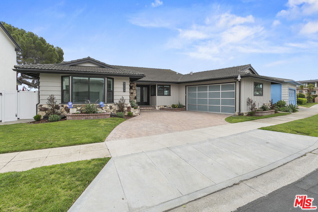 Property photo for 4444 Don Felipe Dr, Los Angeles, CA