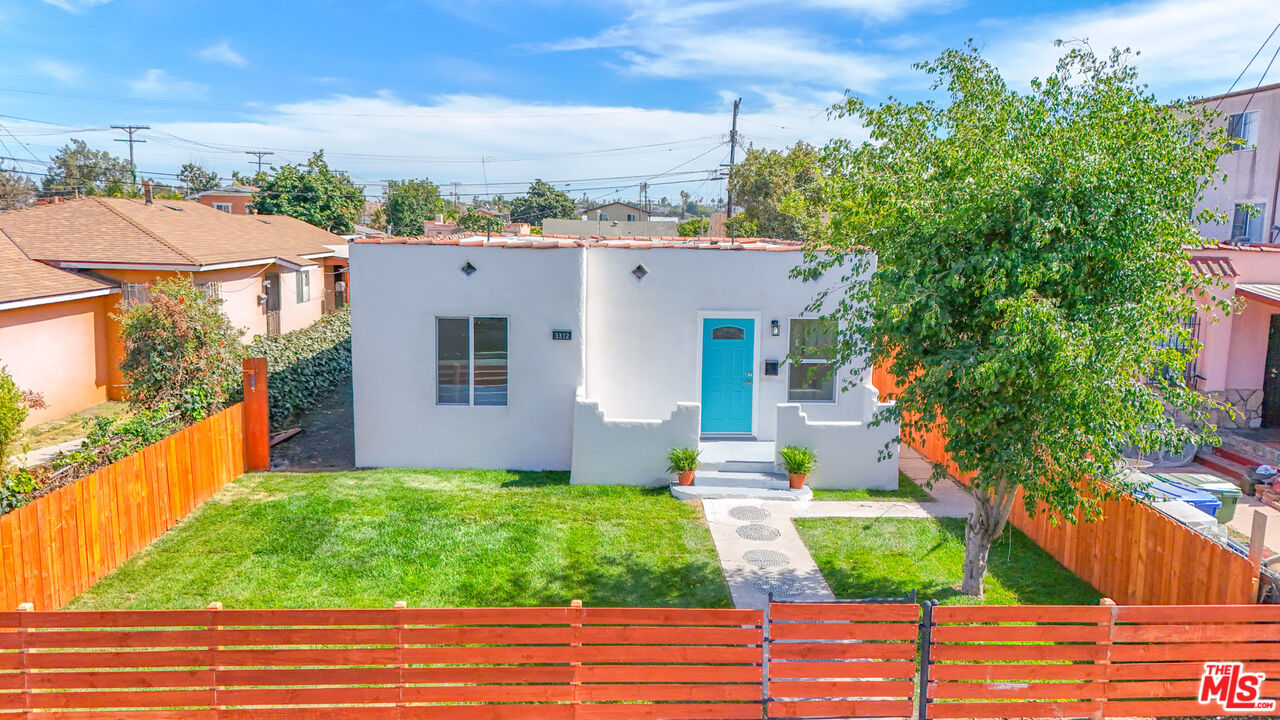 Property photo for 3312 Hyde Park Blvd, Los Angeles, CA