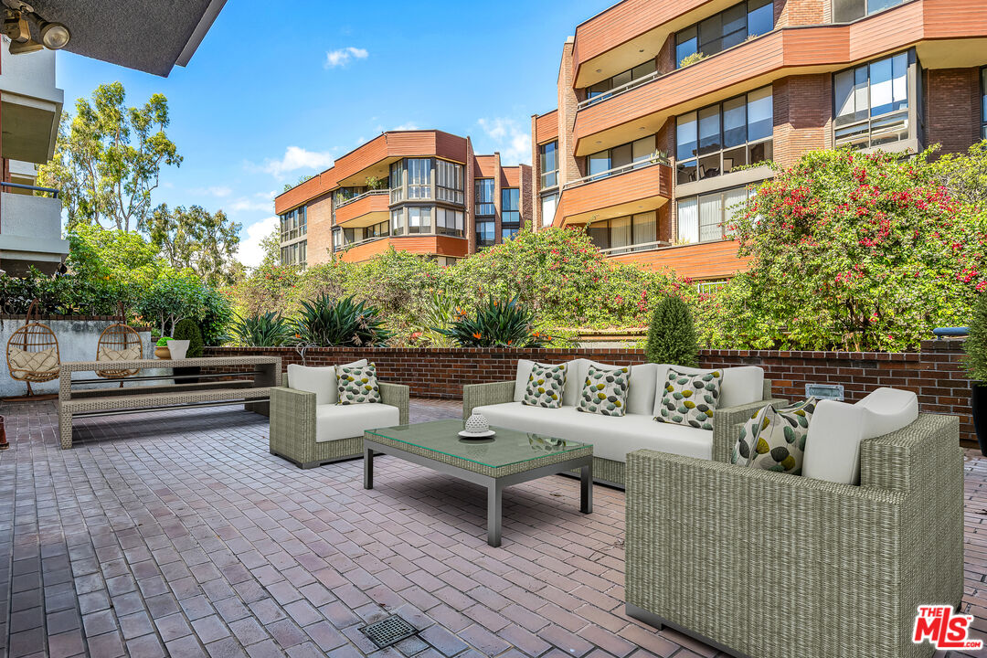 Property photo for 200 N Swall Dr, #313, Beverly Hills, CA