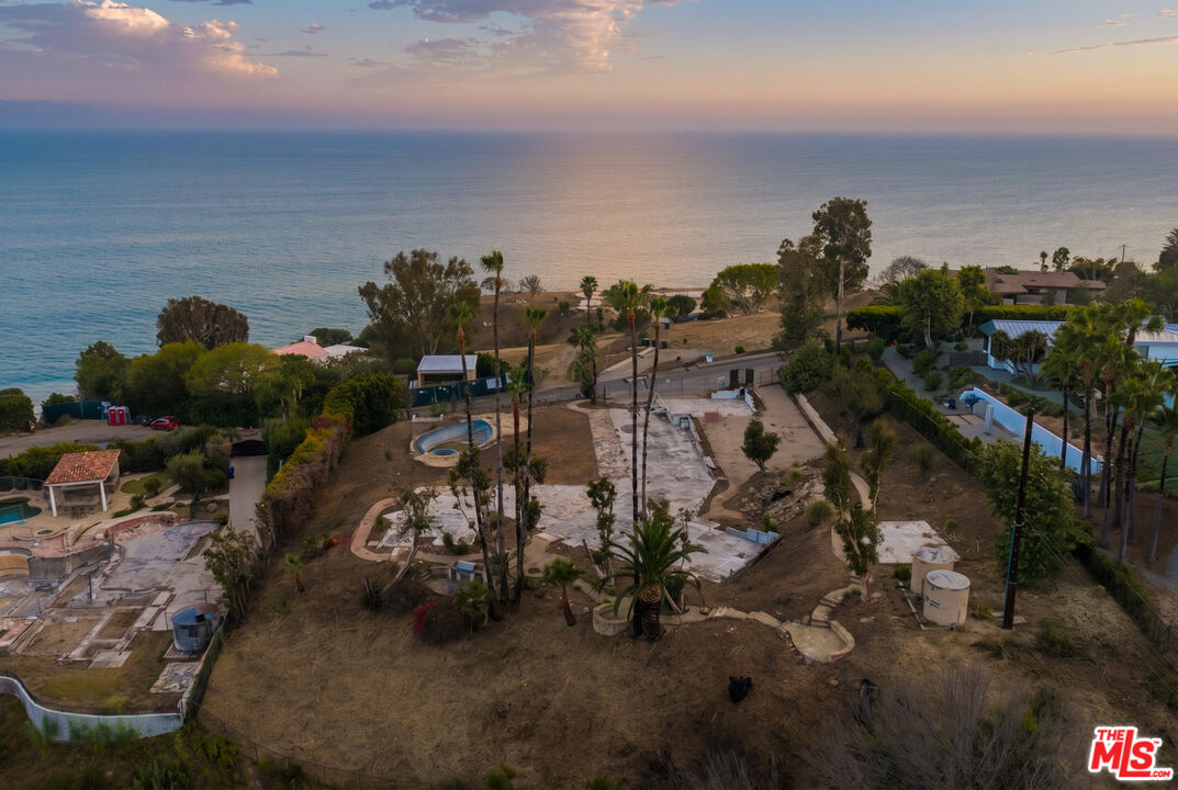 Property photo for 22560 Carbon Mesa Rd, Malibu, CA