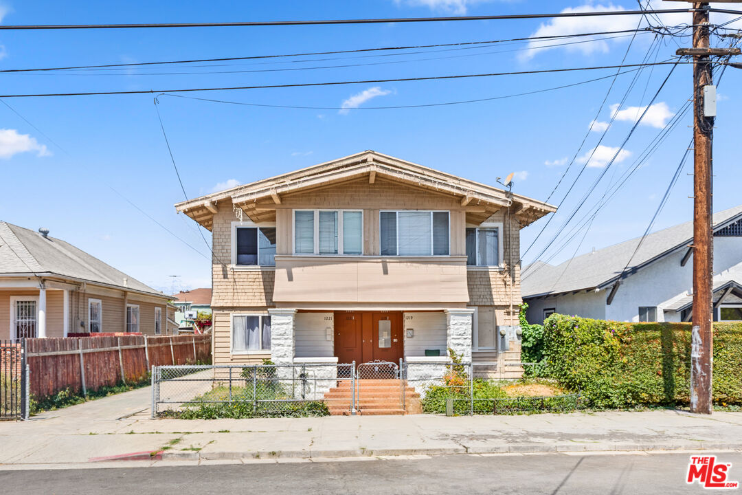 Property photo for 1219 Irolo St, Los Angeles, CA