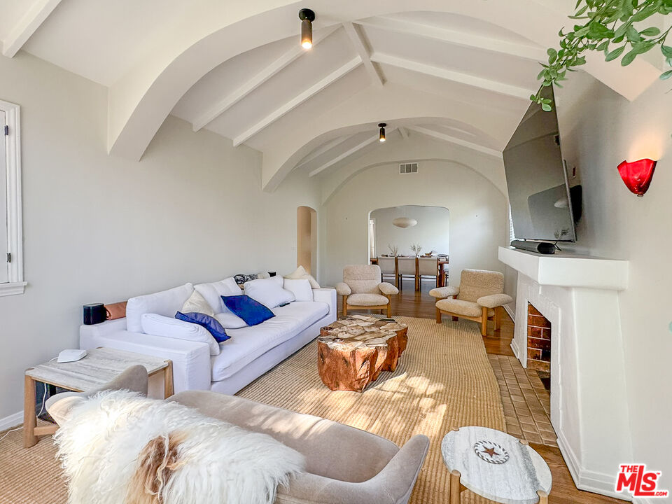 Property photo for 345 Westbourne Dr, Los Angeles, CA