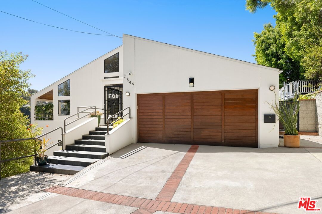 Property photo for 2549 Canyon Oak Dr, Los Angeles, CA