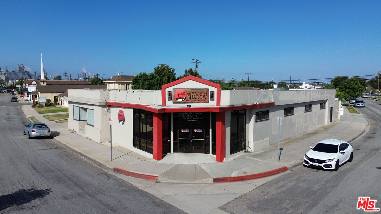 Property photo for 18727 Crenshaw Blvd, Torrance, CA