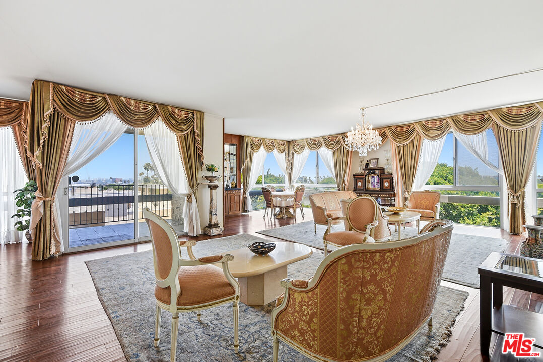 Property photo for 318 N Maple Dr, #506, Beverly Hills, CA