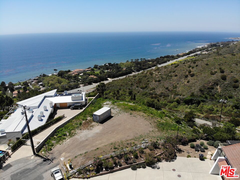 Property photo for 32933 Calle De La Burrita, Malibu, CA