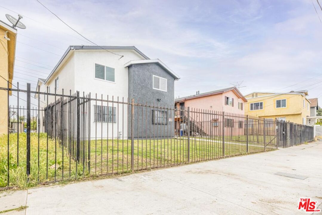 Property photo for 1535 E 92nd St, Los Angeles, CA