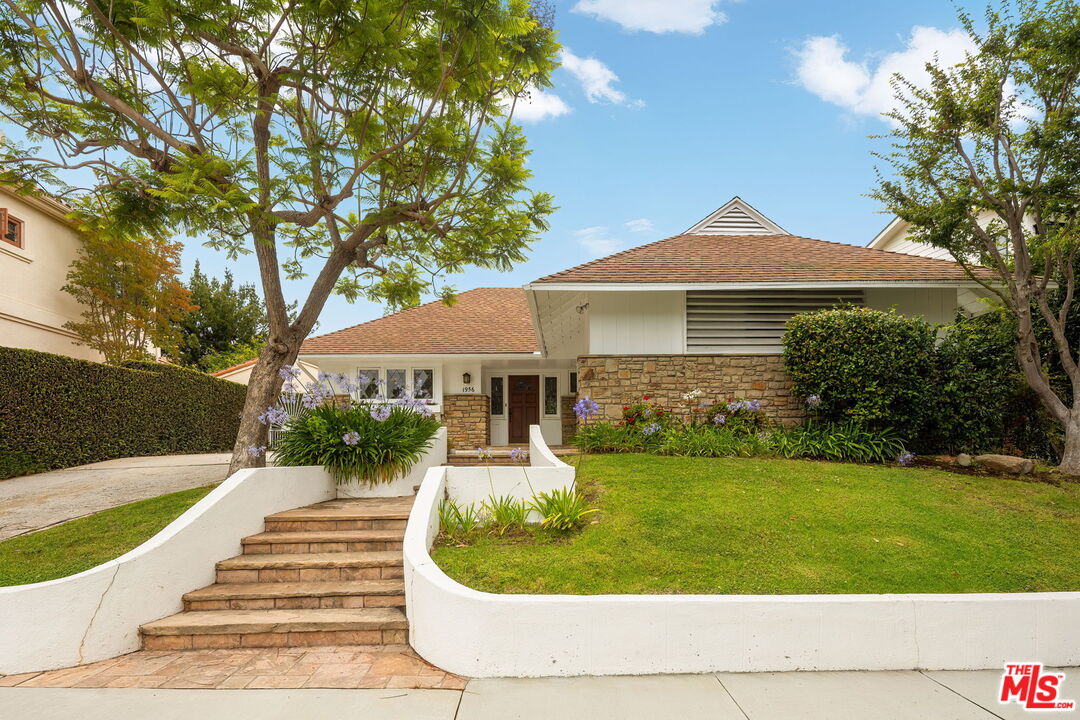 Property photo for 1956 S Durango Ave, Los Angeles, CA