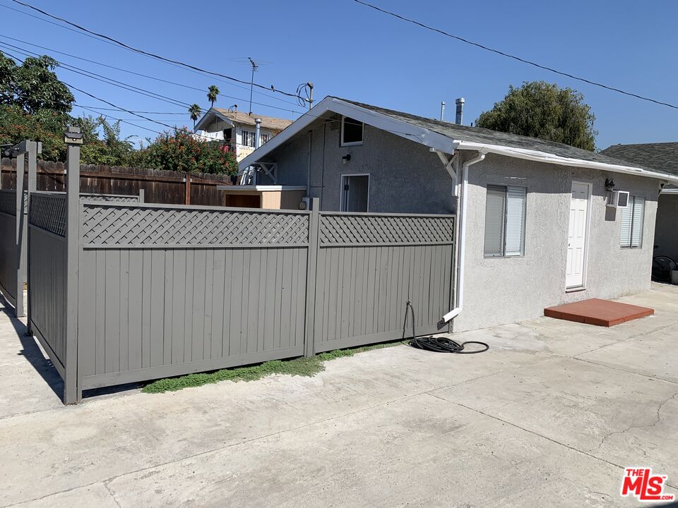 Property photo for 3507 6th, Los Angeles, CA