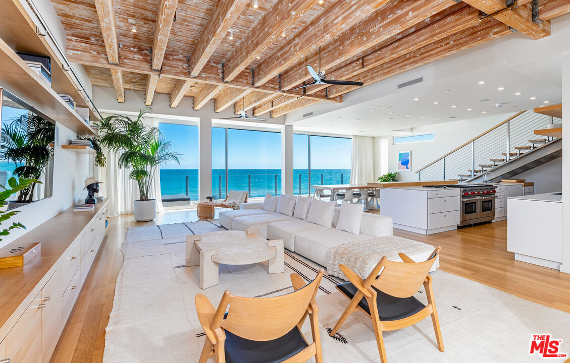 Property photo for 25160 Malibu Rd, Malibu, CA