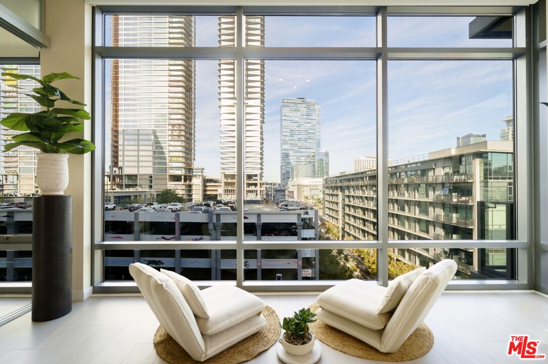 Property photo for 1100 S Hope St, #716, Los Angeles, CA