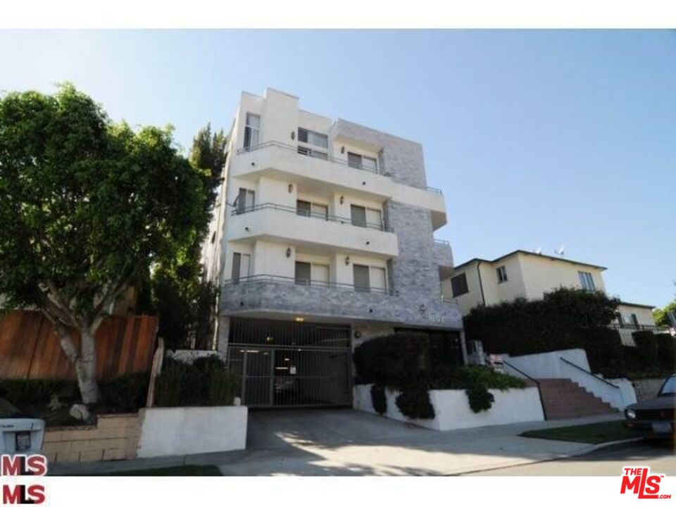 Property photo for 1607 N GLENDON AVE, #5, Los Angeles, CA