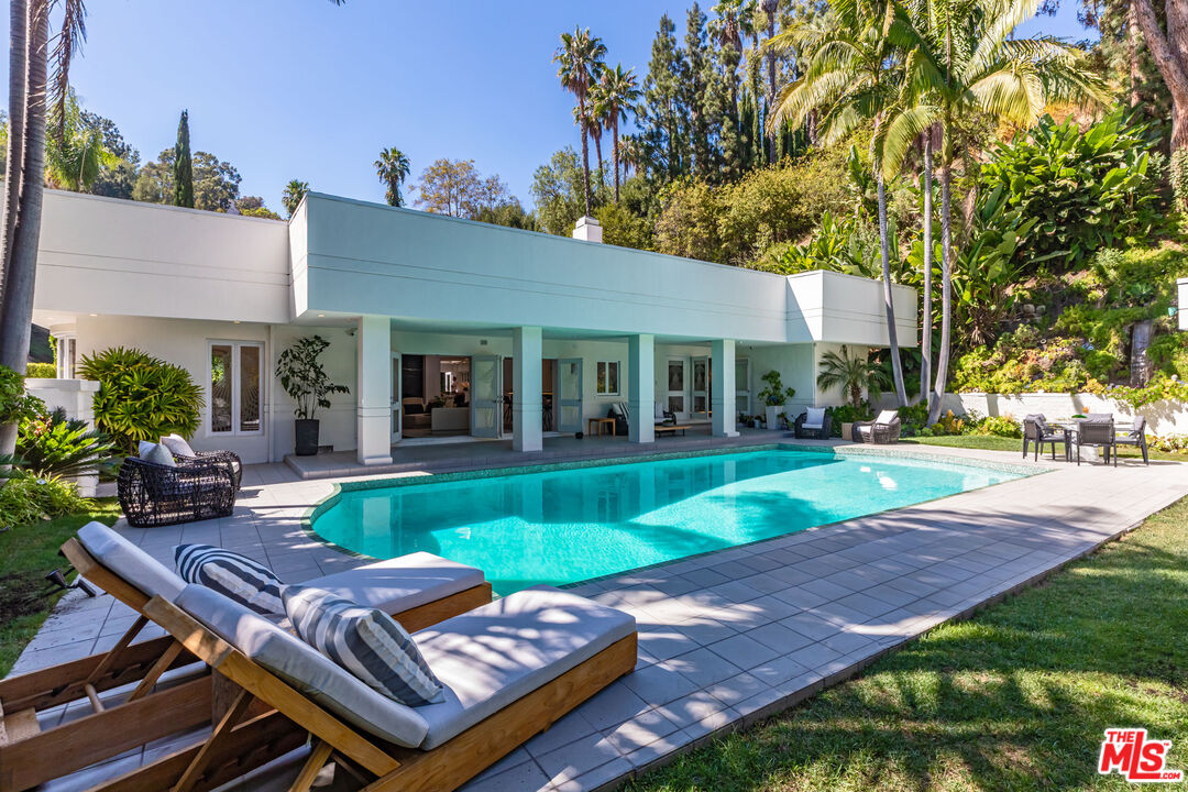 Property photo for 1166 San Ysidro Dr, Beverly Hills, CA