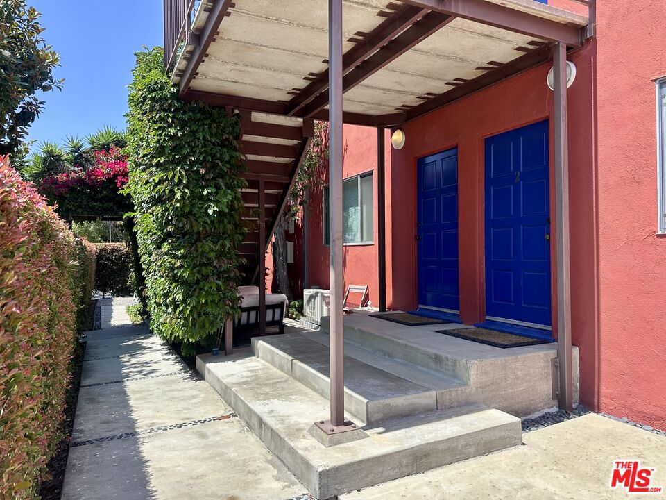 Property photo for 502 Westminster Ave, #2, Venice, CA
