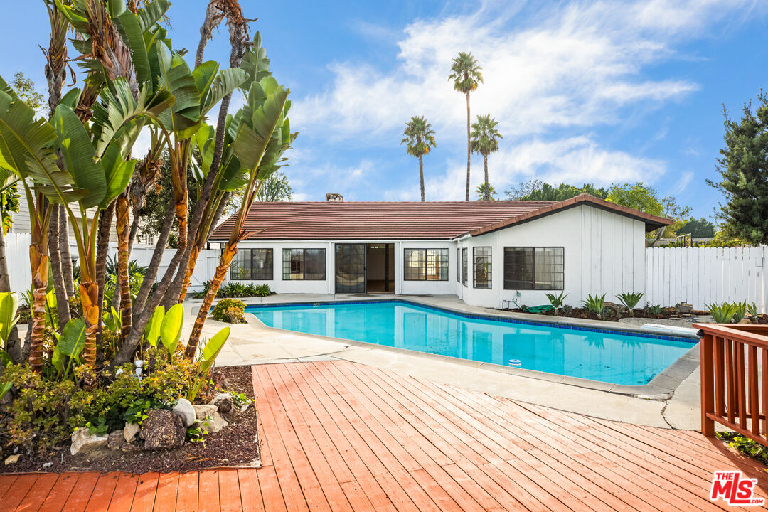 Property photo for 2254 Stradella Rd, Los Angeles, CA