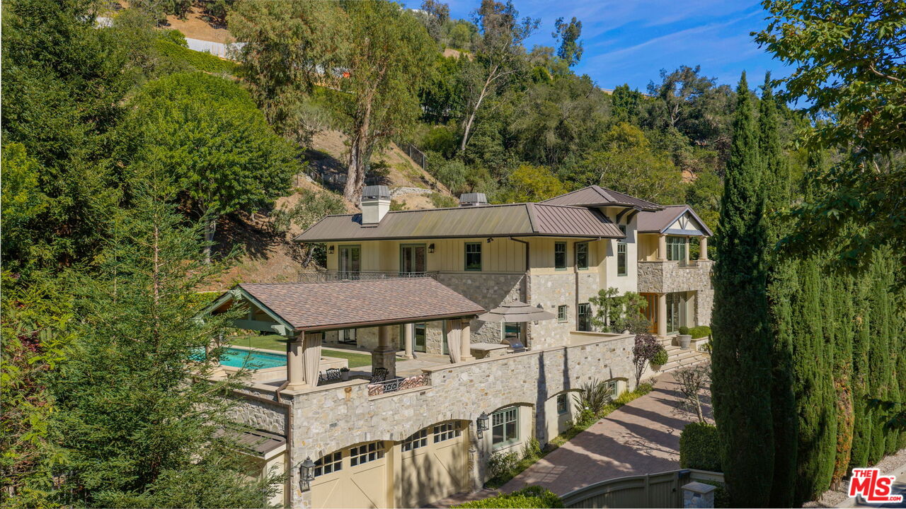 Property photo for 850 Stone Canyon Rd, Los Angeles, CA
