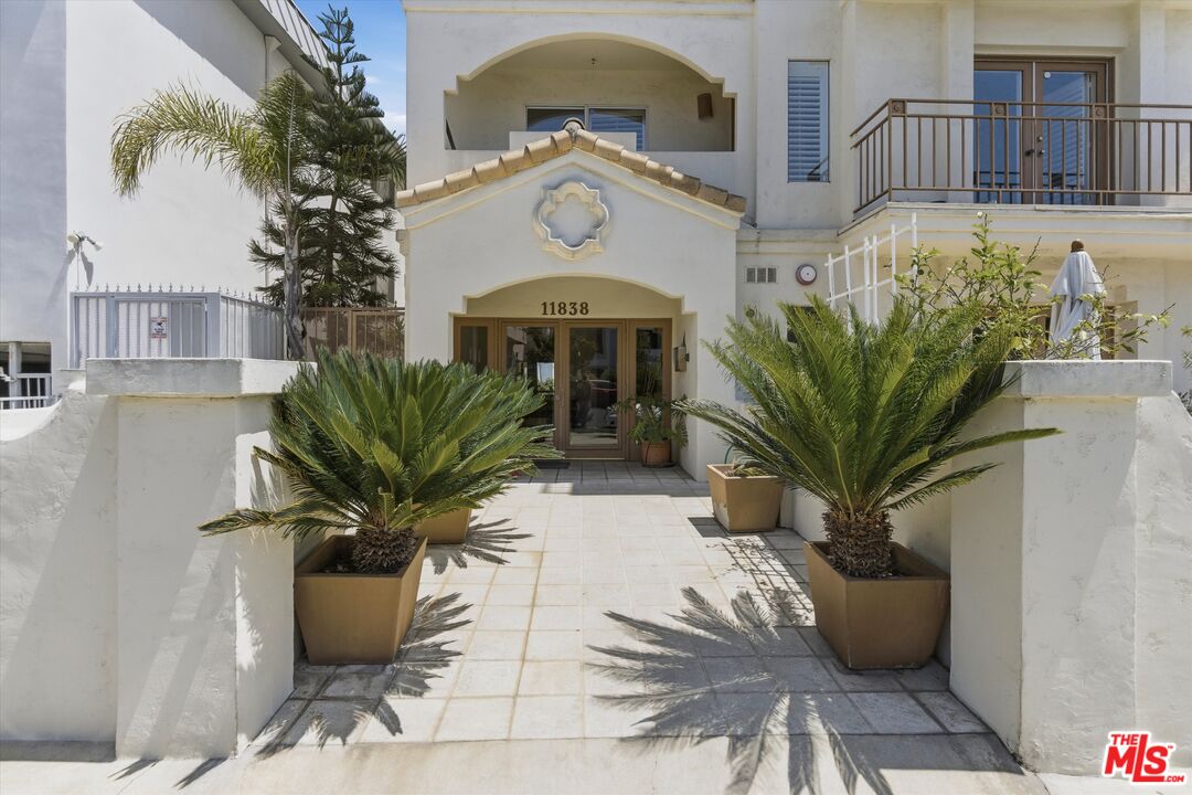 Property photo for 11838 Kiowa Ave, #203, Los Angeles, CA