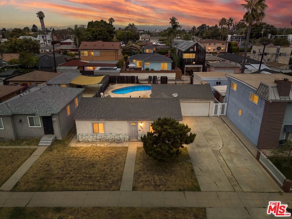 Property photo for 12923 Gilmore Ave, Los Angeles, CA