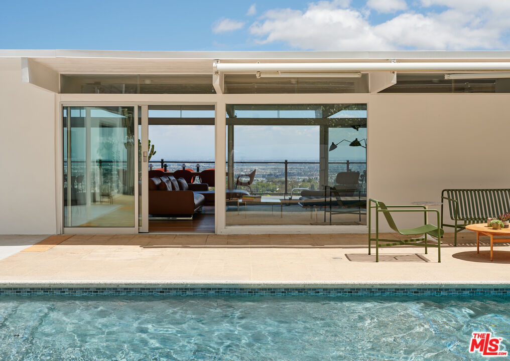 Property photo for 12 Deerhill Dr, Palos Verdes Peninsula, CA