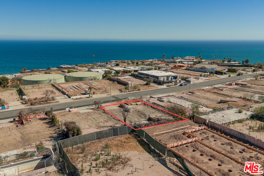 Property photo for 3653 Malibu Vista Dr, Malibu, CA