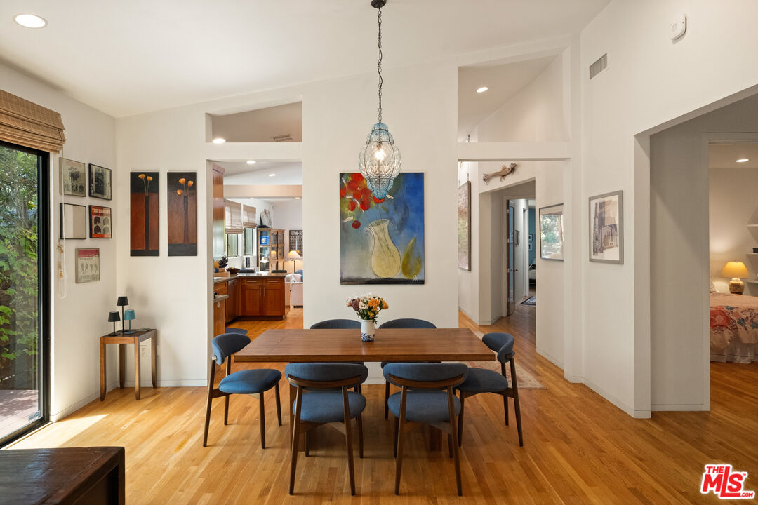 Property photo for 2005 Walnut Ave, Venice, CA