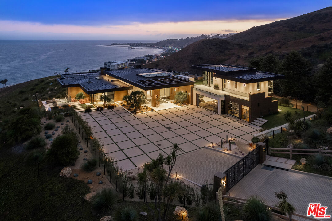 Property photo for 5012 Carbon Beach Ter, Malibu, CA