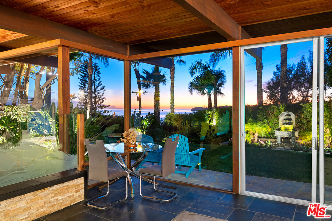 Property photo for 27058 Sea Vista Dr, Malibu, CA