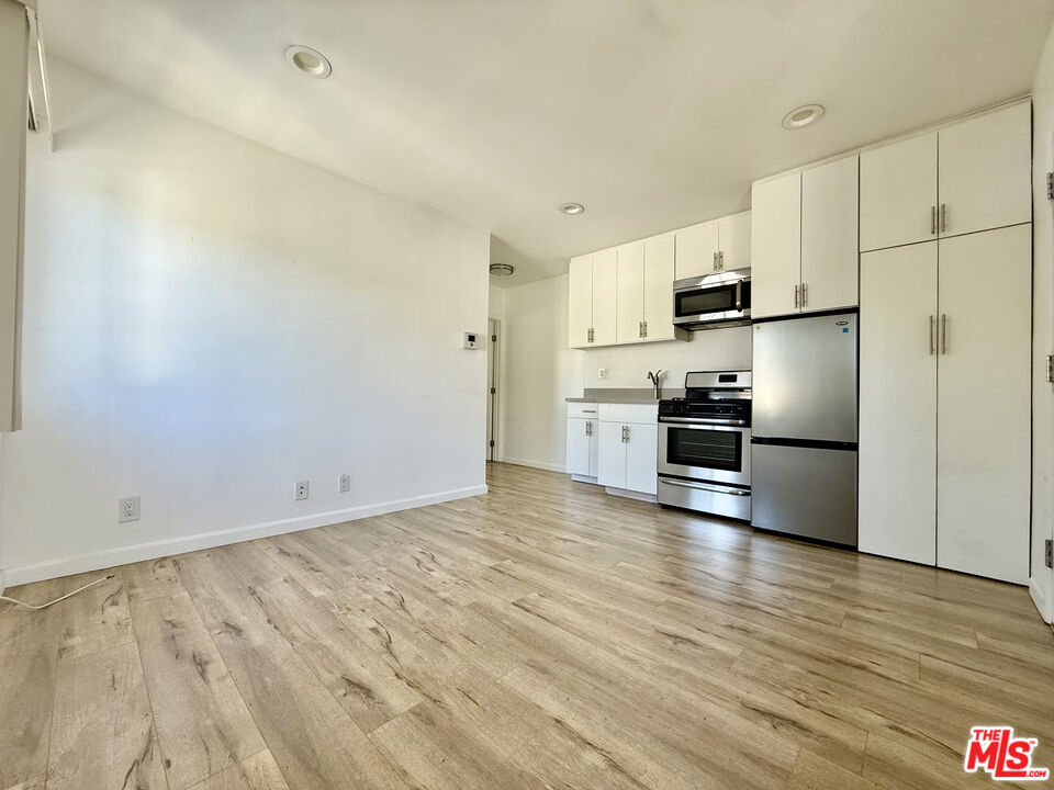 Property photo for 402 Pacific St, #6, Santa Monica, CA